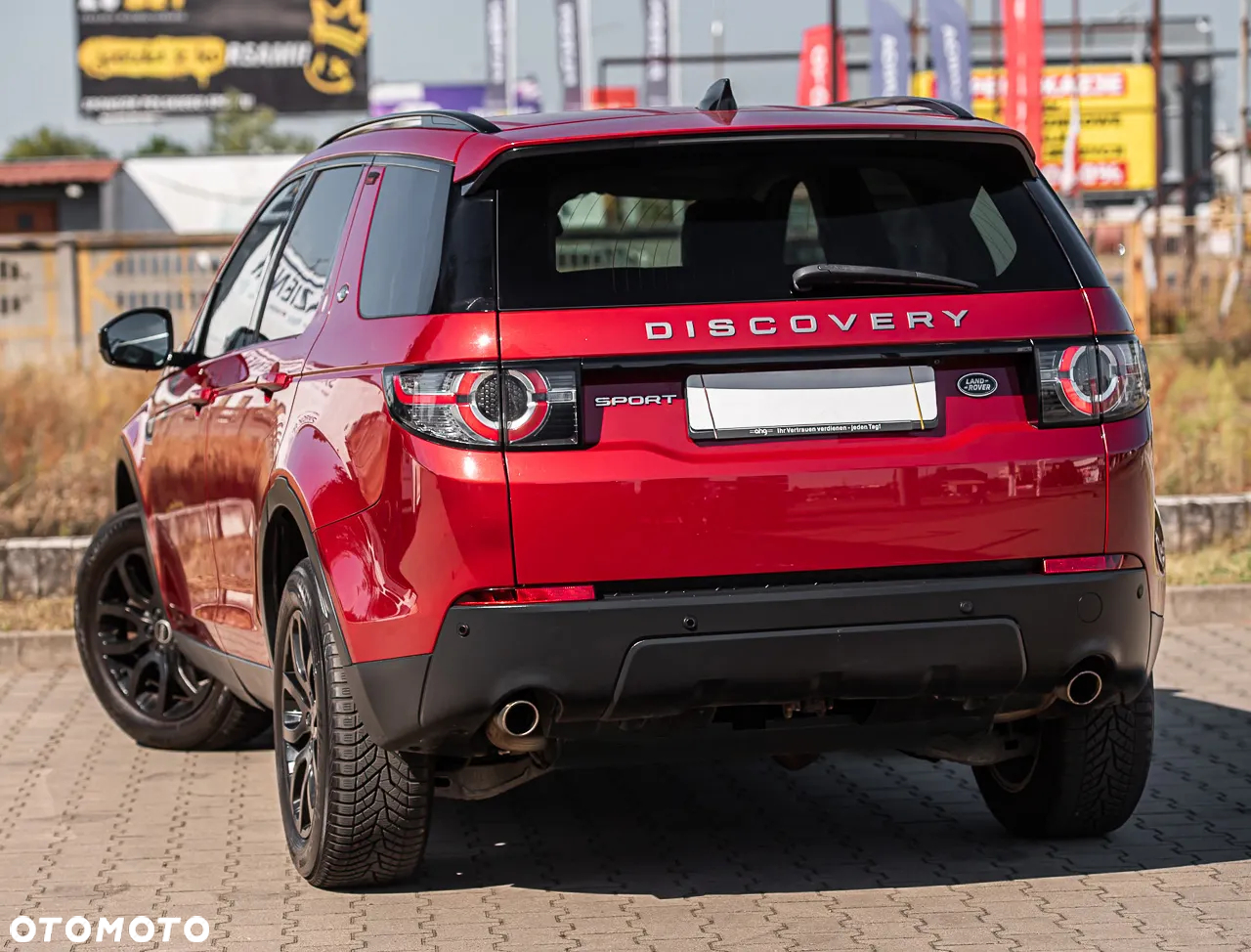 Land Rover Discovery Sport - 8