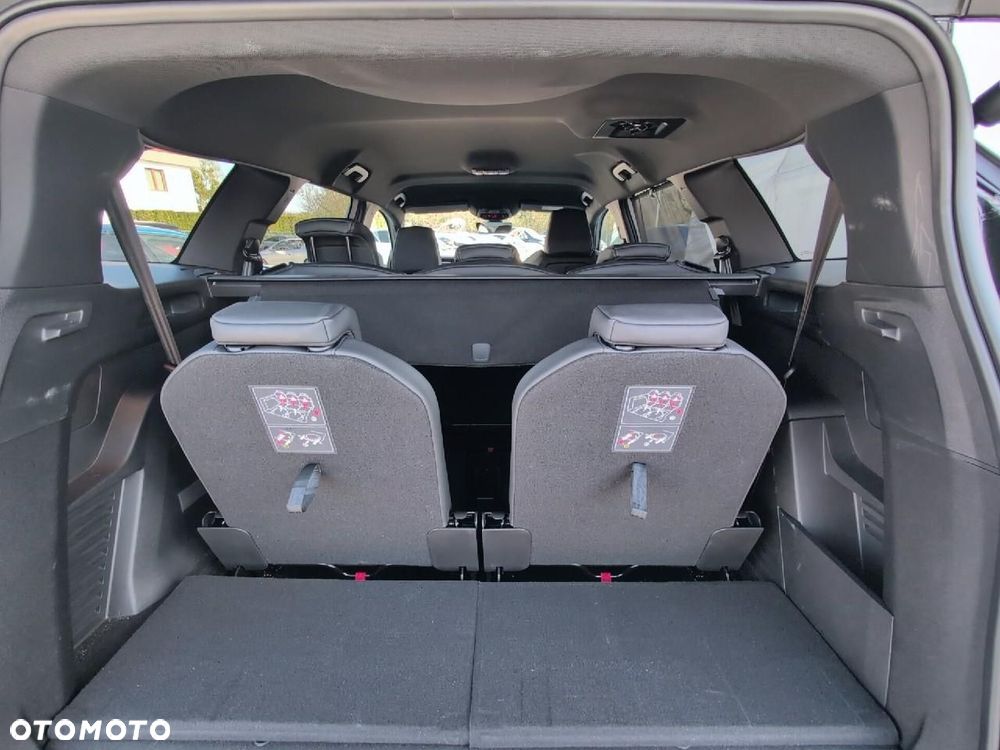 Peugeot 5008 - 7