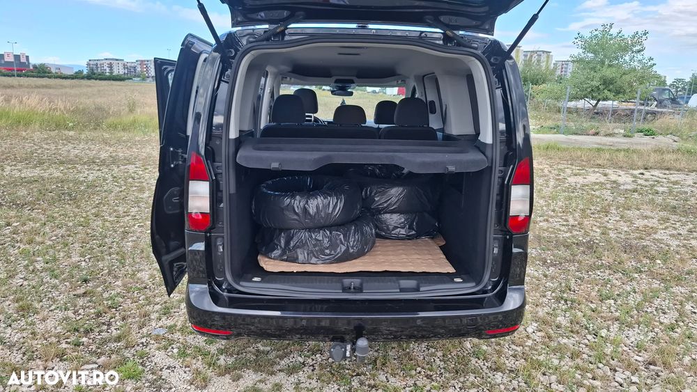 Ford Tourneo Connect 2.0L EcoBlue SWB Titanium - 14