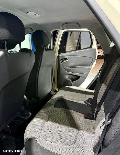 Renault Captur ENERGY dCi 90 EDC Dynamique - 8