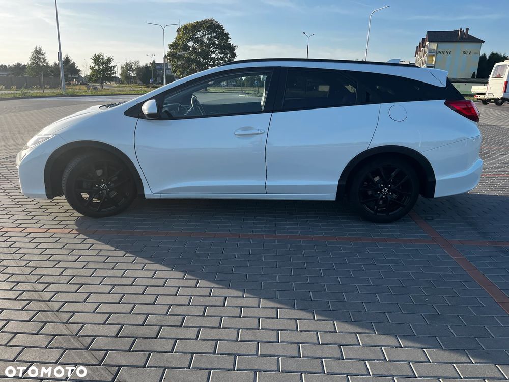 Honda Civic 1.8 Style Edition (Honda Connect+) - 19