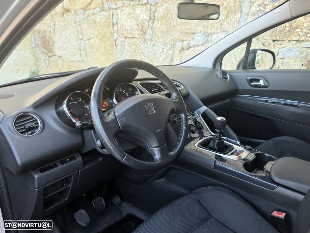 Peugeot 3008 1.6 HDi Premium JLL17 - 9