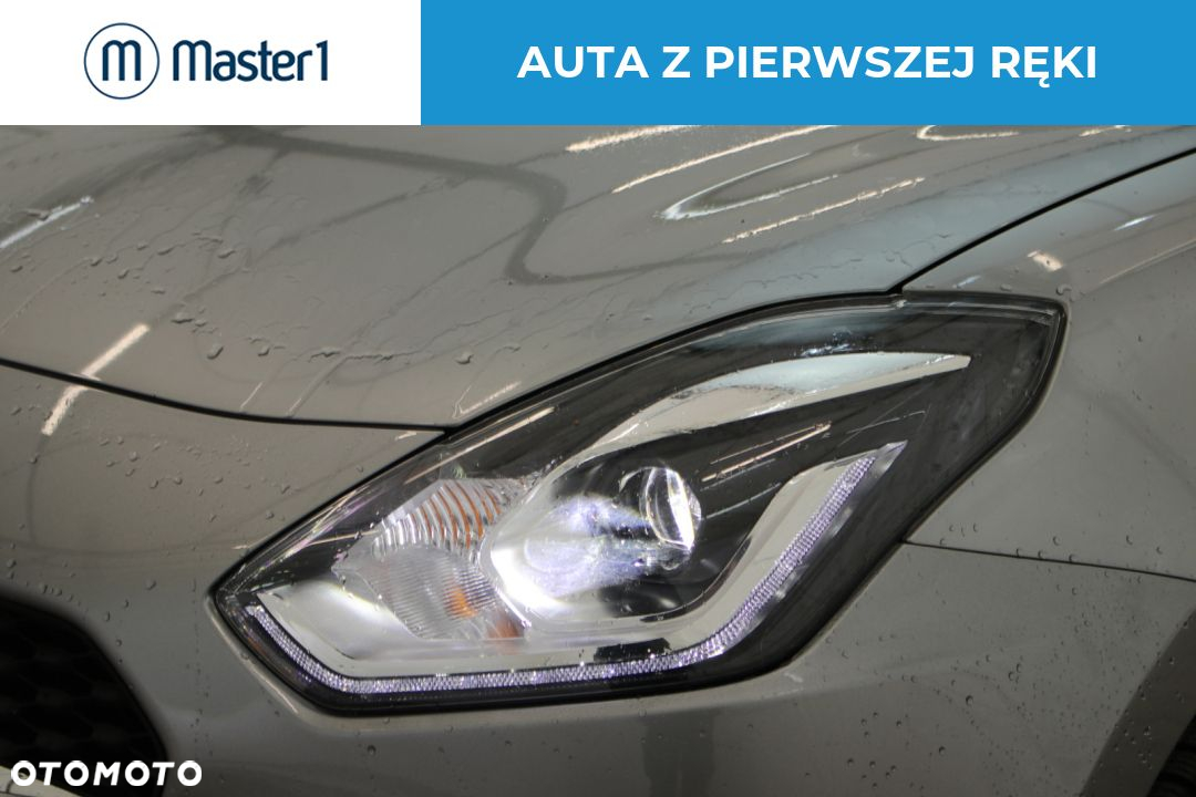 Suzuki Swift 1.2 Dualjet SHVS Premium CVT - 10