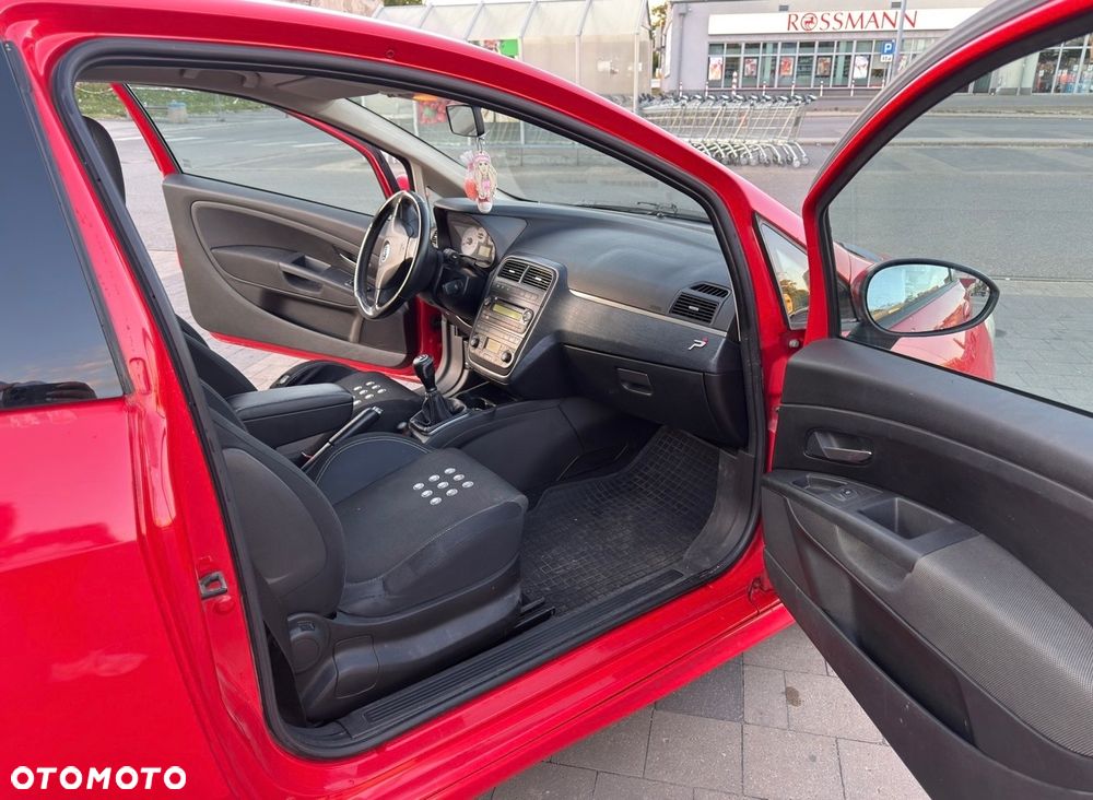 Fiat Grande Punto 1.4 T-Jet 16V Dynamic - 12