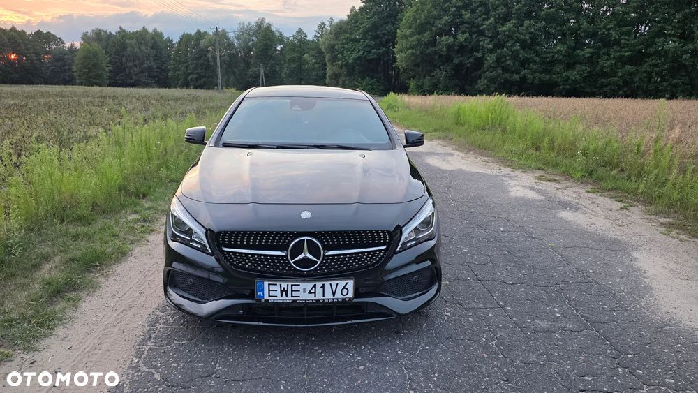 Mercedes-Benz CLA 220 d 7G-DCT - 12