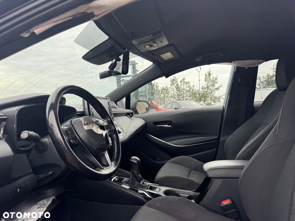 Toyota Corolla 1.8 Hybrid Active - 6