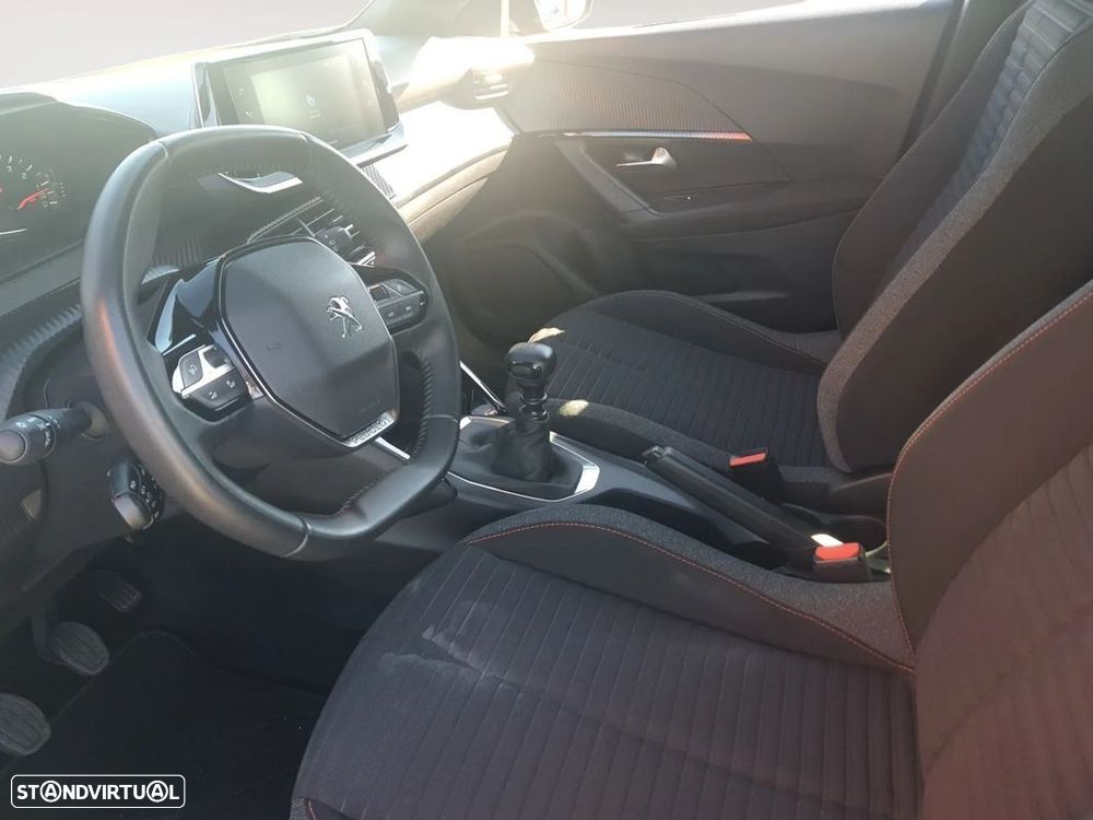 Peugeot 2008 1.2 PureTech Active Pack - 10