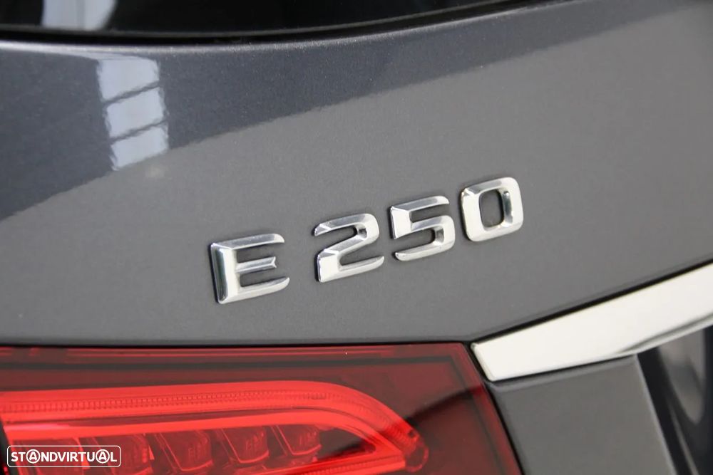Mercedes-Benz E 250 BlueTEC Avantgarde Auto. - 5