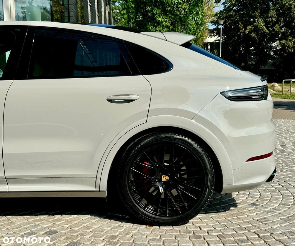 Porsche Cayenne - 13