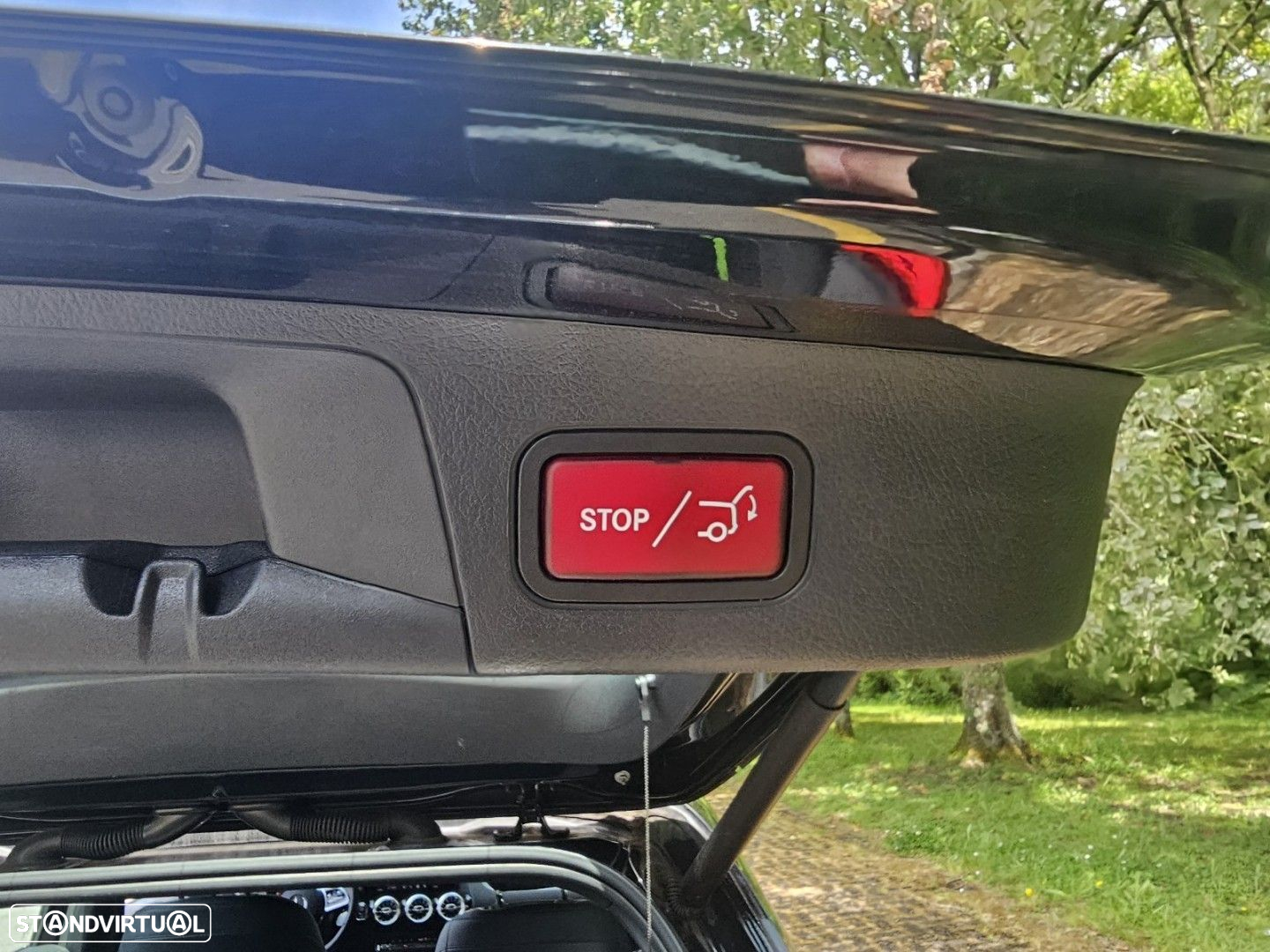 Mercedes-Benz GLA 180 d 8G-DCT - 36