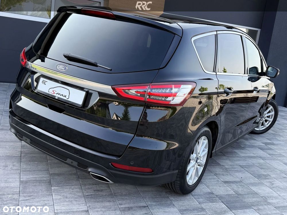 Ford S-Max 2.0 TDCi Titanium PowerShift - 7