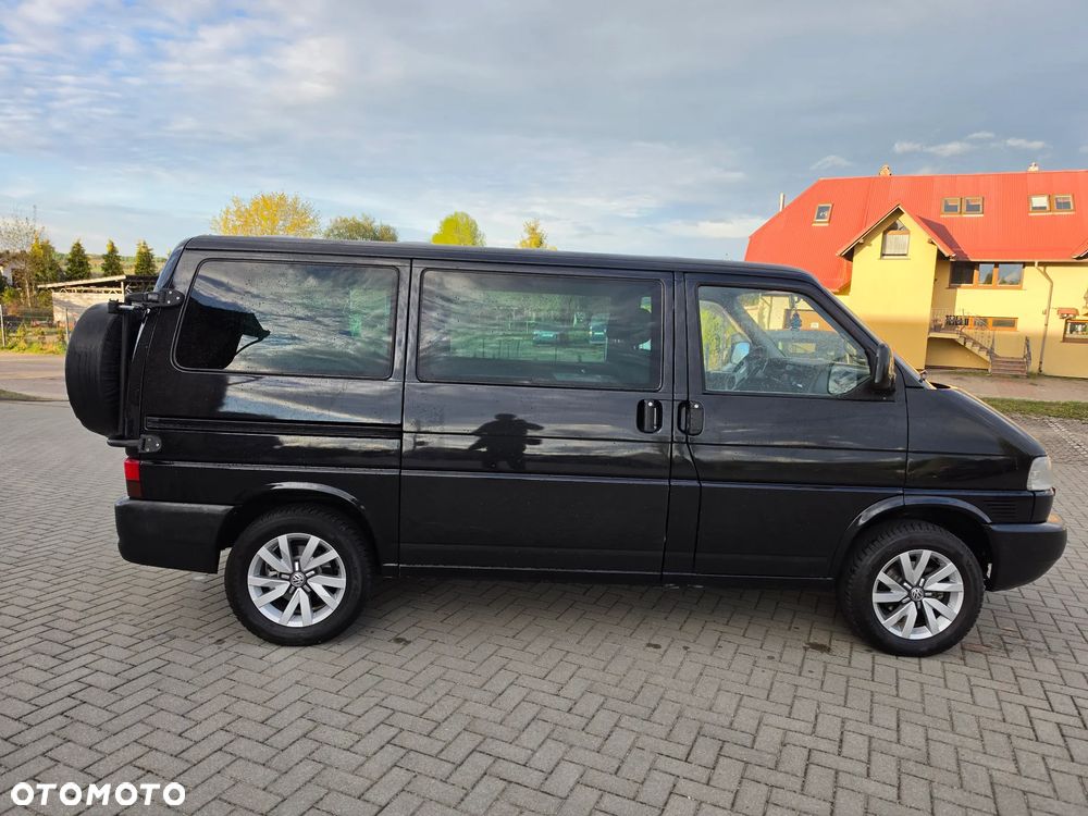 Volkswagen Multivan Standard - 4