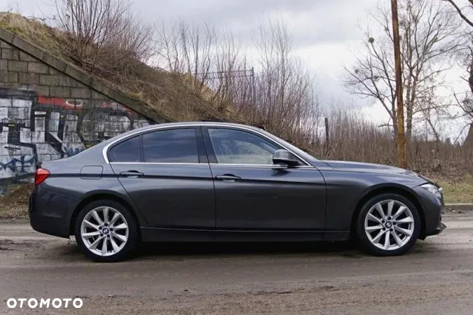 BMW Seria 3 320d Luxury Line - 3