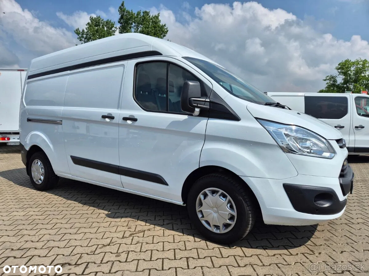 Ford TRANSIT CUSTOM - 4