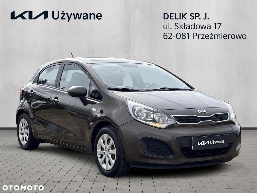 Kia Rio 1.4 L - 7