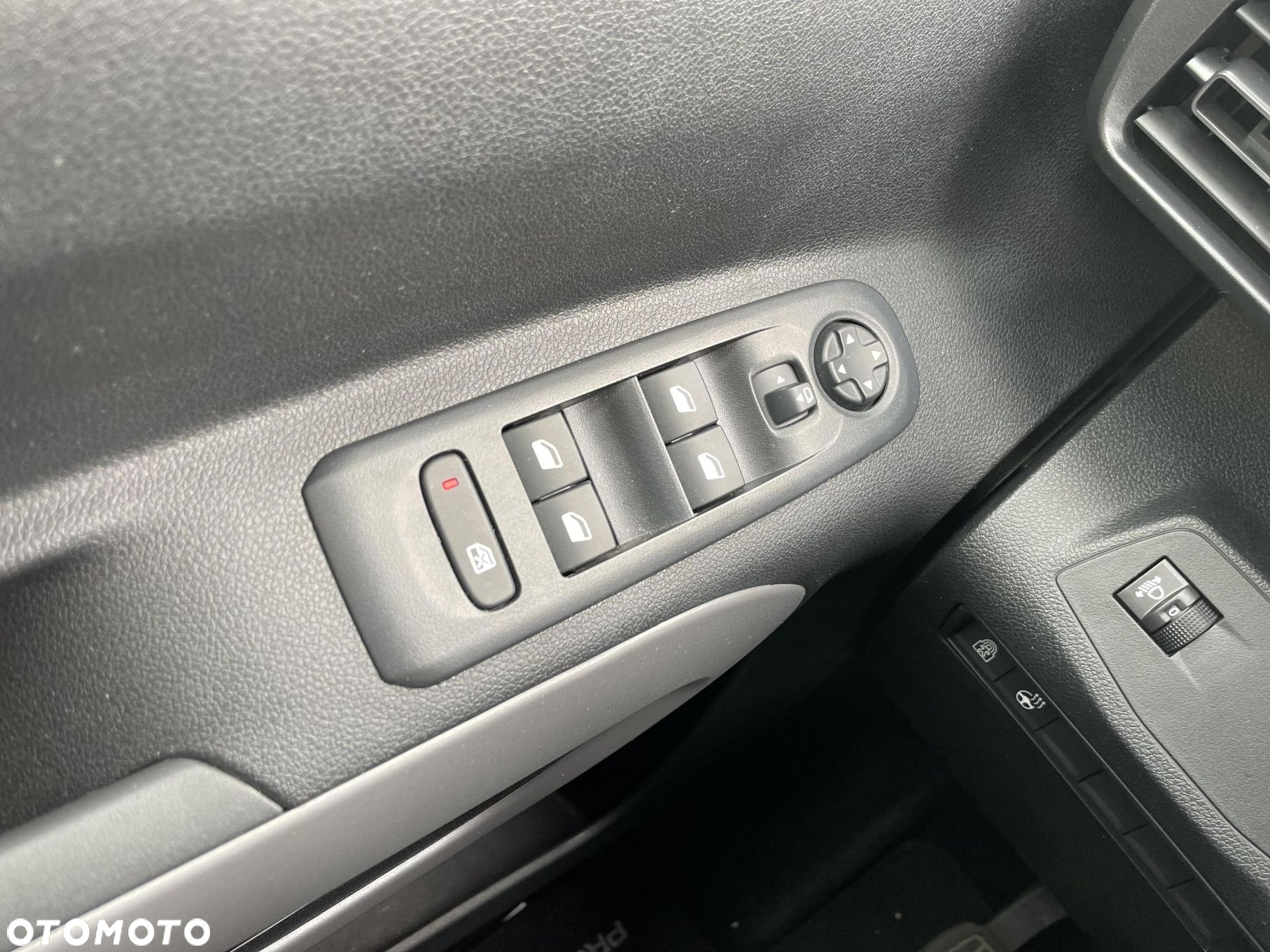 Toyota Proace City Verso 1.5 D-4D Family - 20
