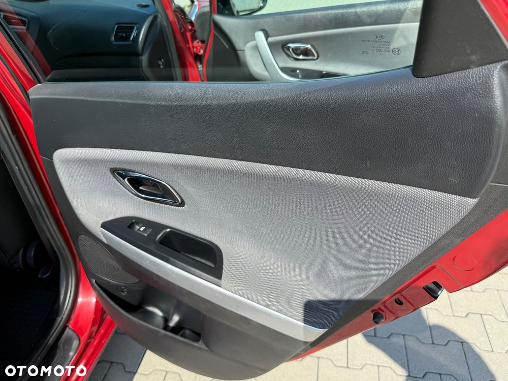 Kia Ceed 1.6 GDI L Business Line - 28
