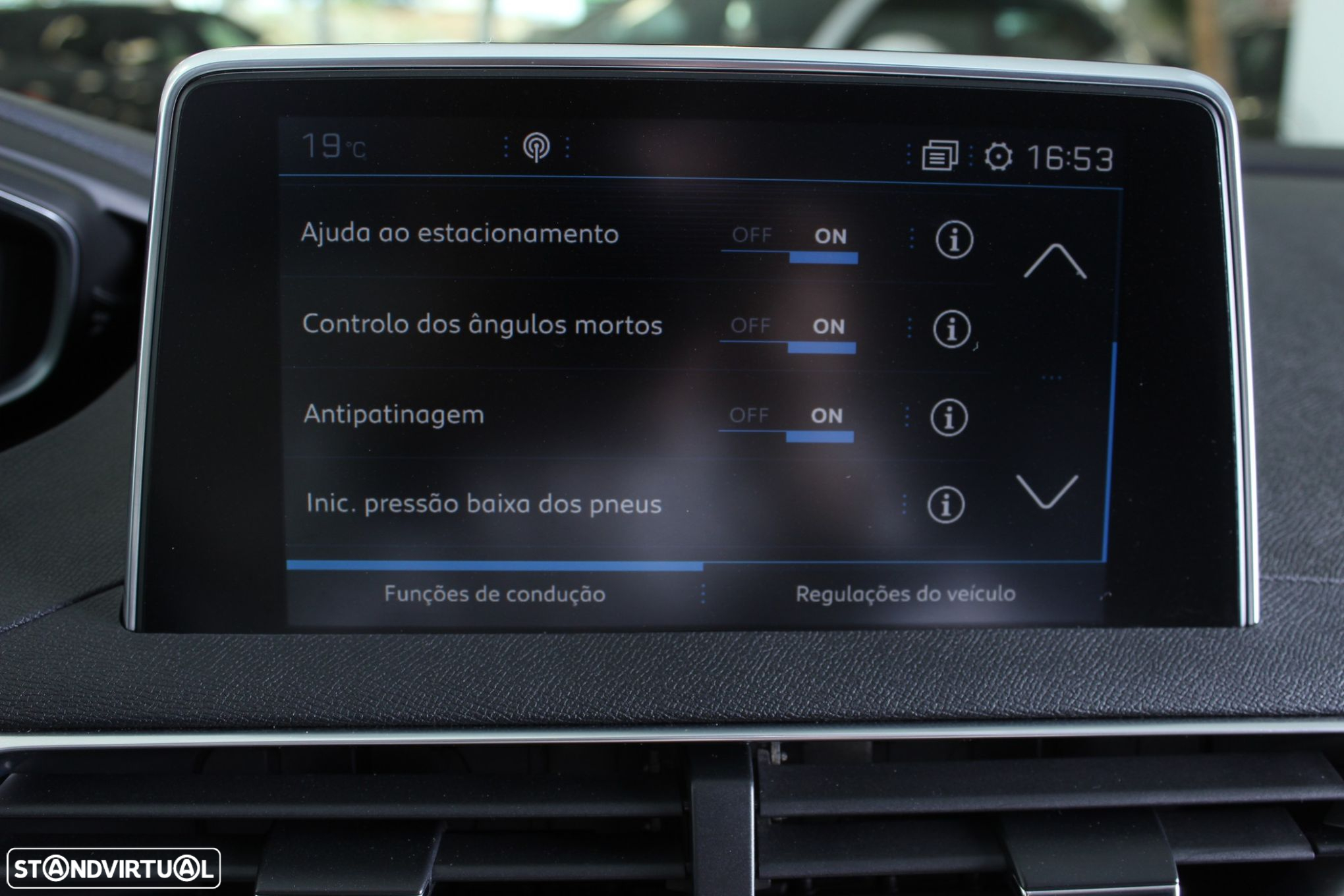 Peugeot 3008 1.2 PureTech Allure EAT8 - 13