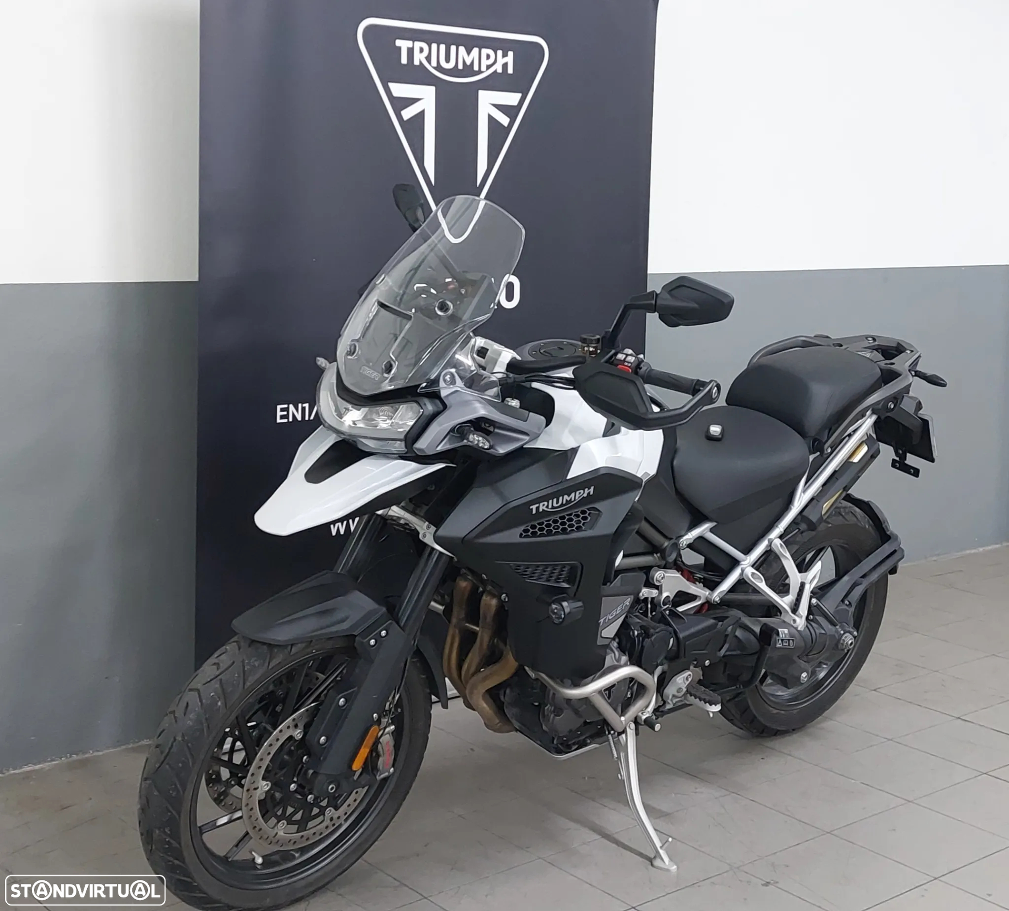 Triumph Tiger 1200 GT Explorer - 3