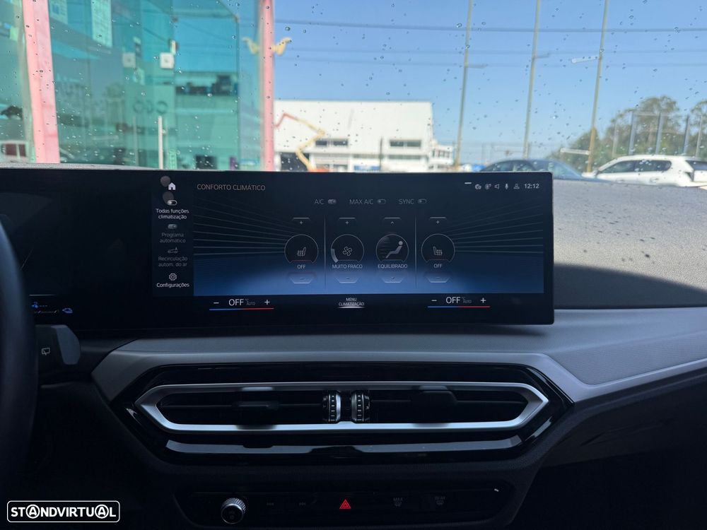BMW 330 e Pack M Auto - 17