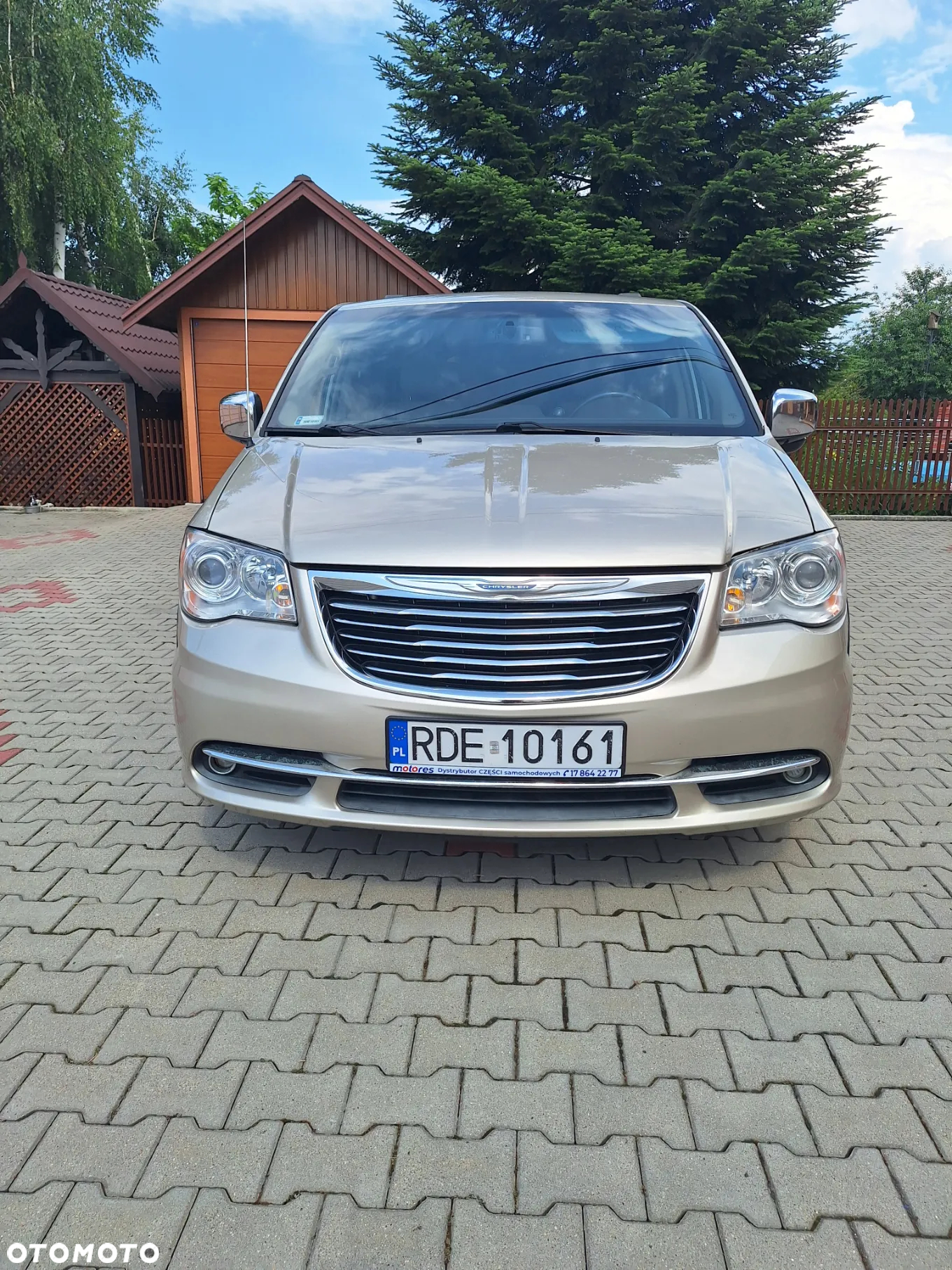 Chrysler Town & Country 3.6 Limited - 7