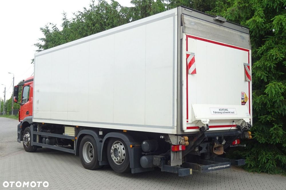Mercedes-Benz Antos 2540 Sypialna euro 6 chłodni 3 osie podnoszona i skrętna - 32