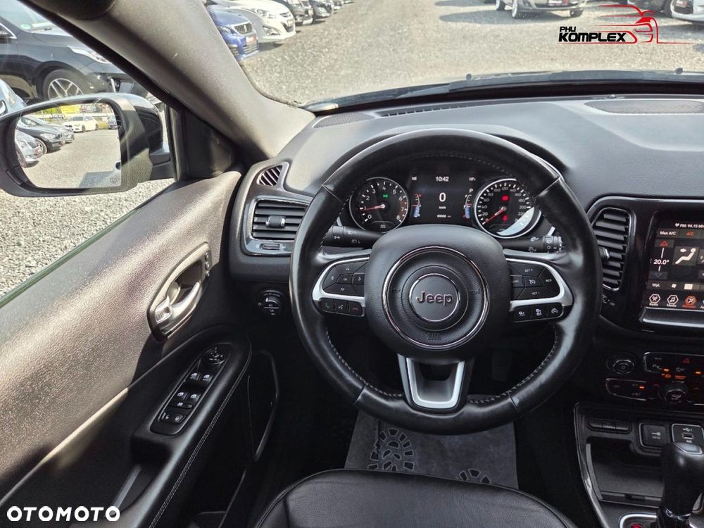 Jeep Compass - 14