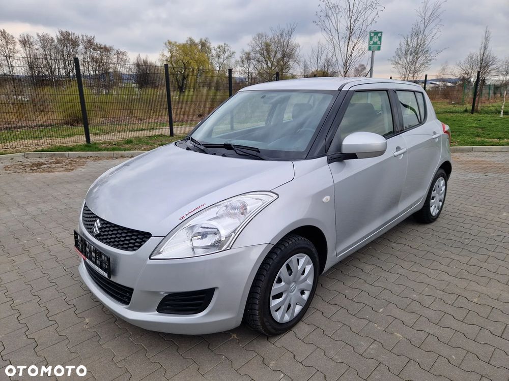 Suzuki Swift - 8