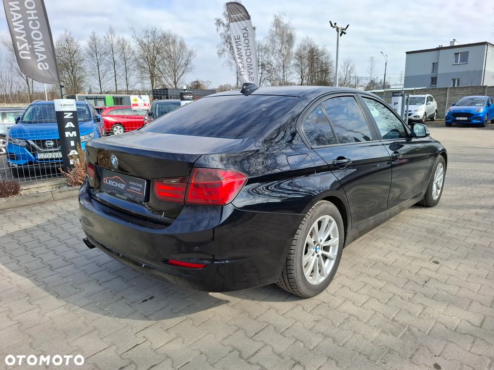 BMW Seria 3 - 34
