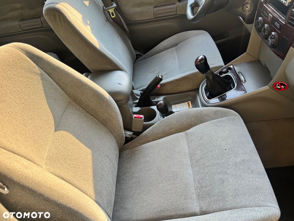 Suzuki Grand Vitara 2.7 V6 - 12