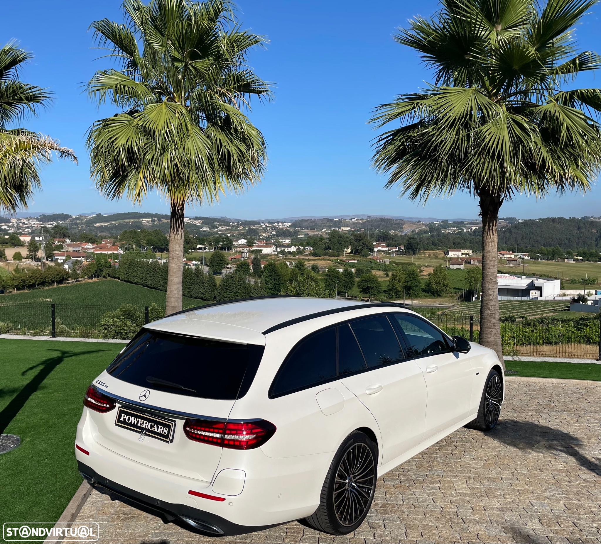 Mercedes-Benz E 300 de AMG Line 4Matic - 12