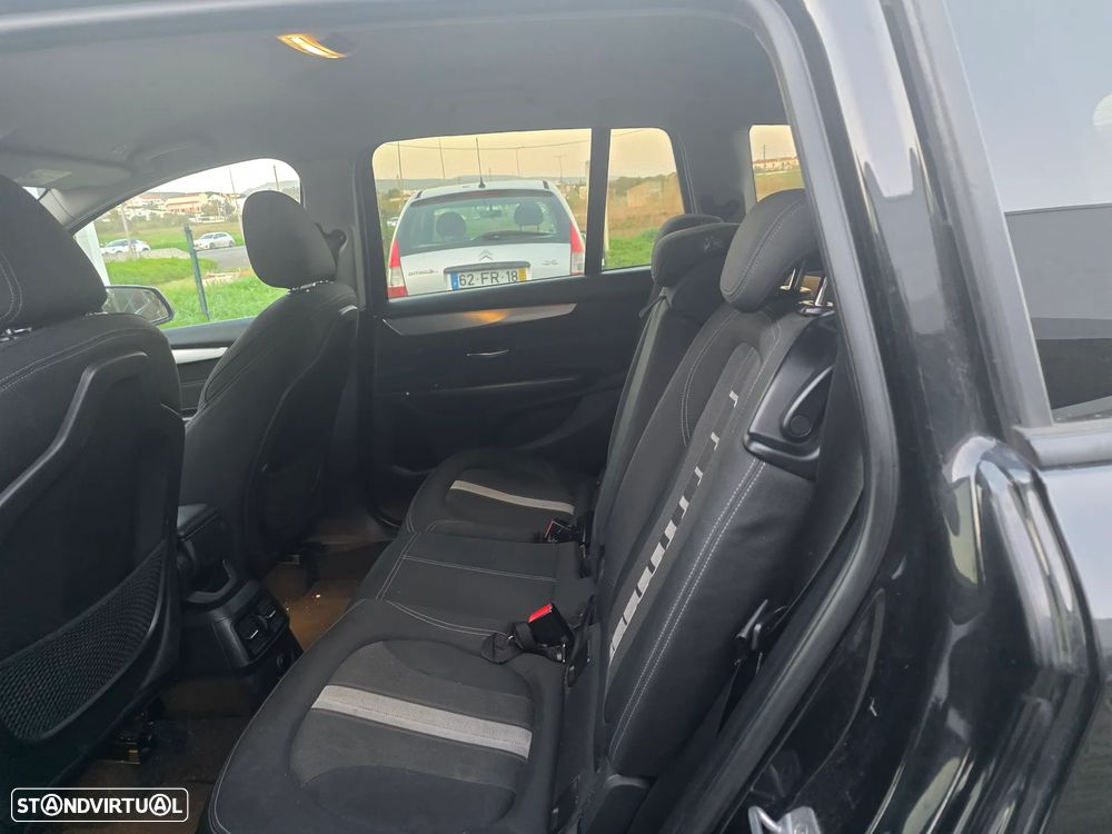 BMW 216 Gran Tourer d 7L Line Sport - 11