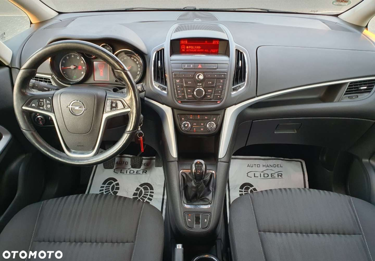 Opel Zafira - 8