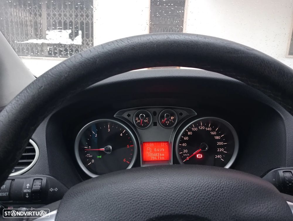 Ford Focus SW 1.6 TDCi Sport - 2