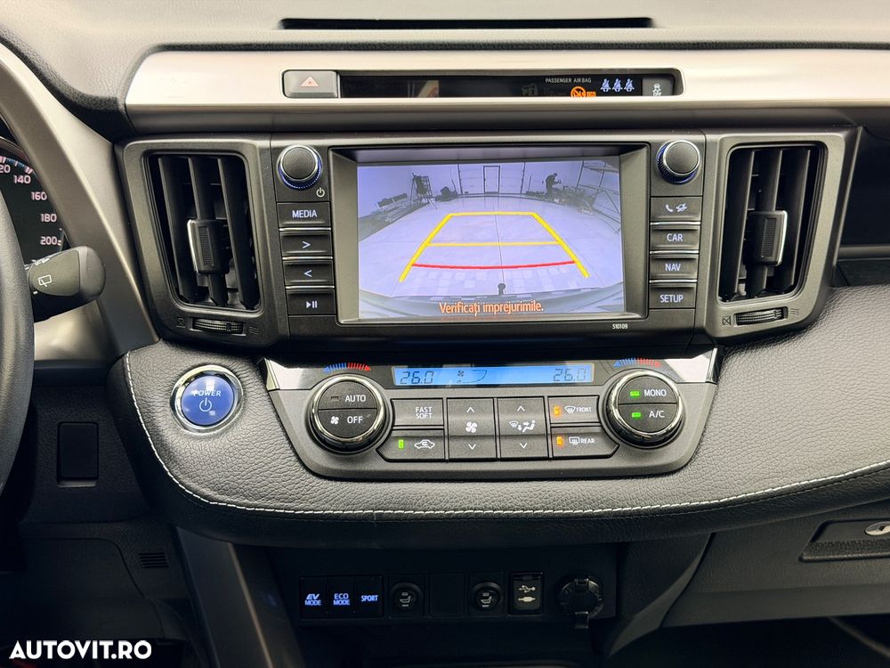 Toyota RAV4 2.5 Hybrid VVT-iE 4x2 Dynamic - 36
