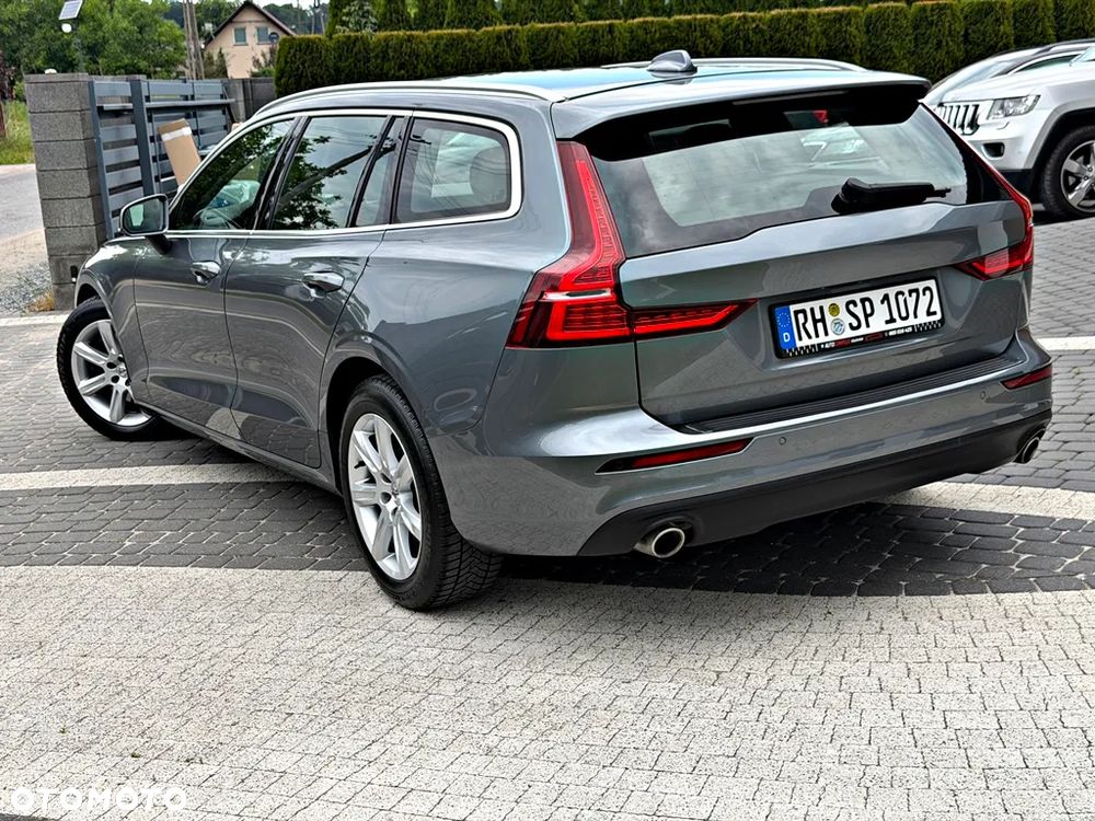 Volvo V60 D4 Drive-E Dynamic Edition (Momentum) - 13