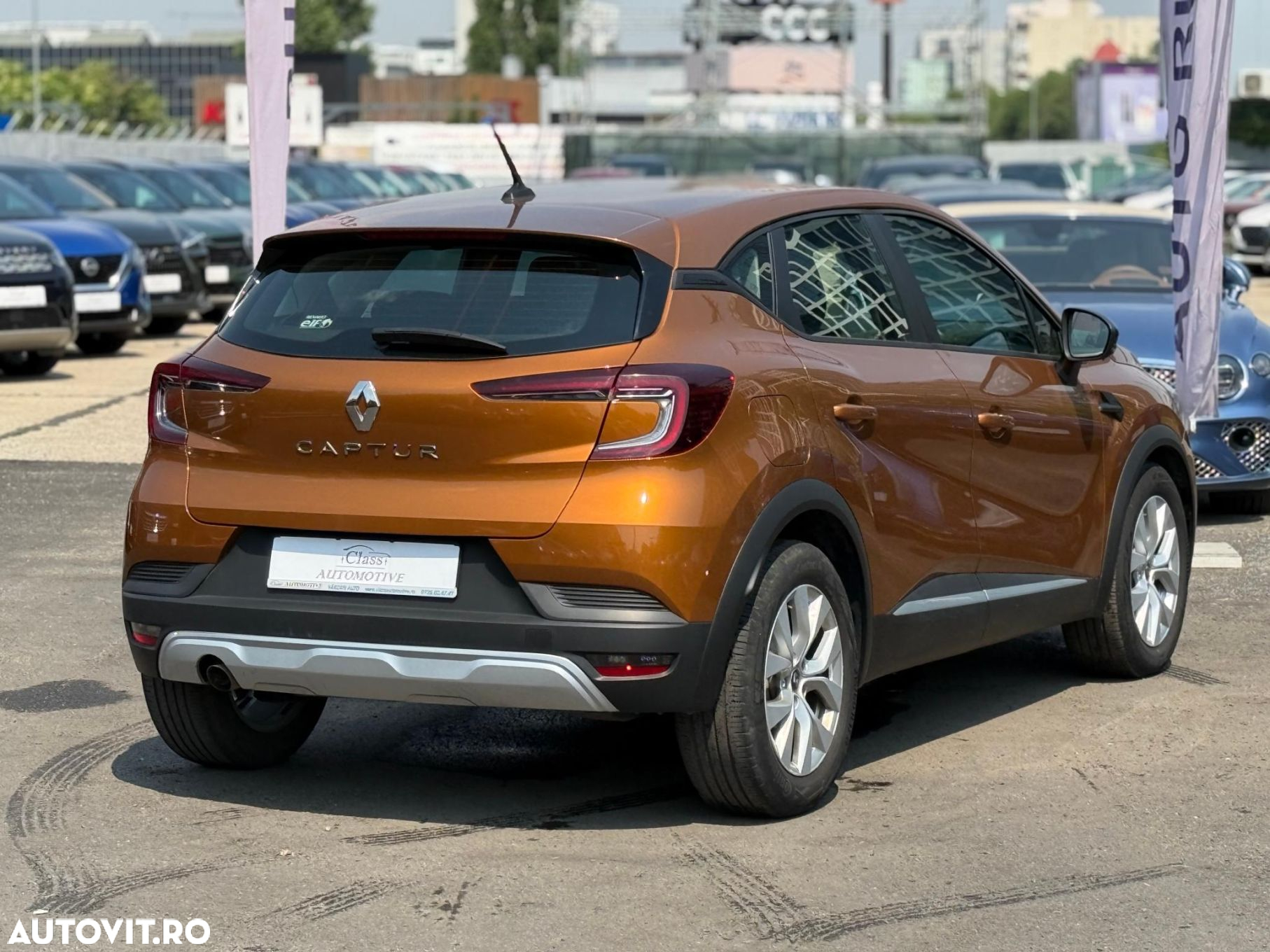 Renault Captur - 12