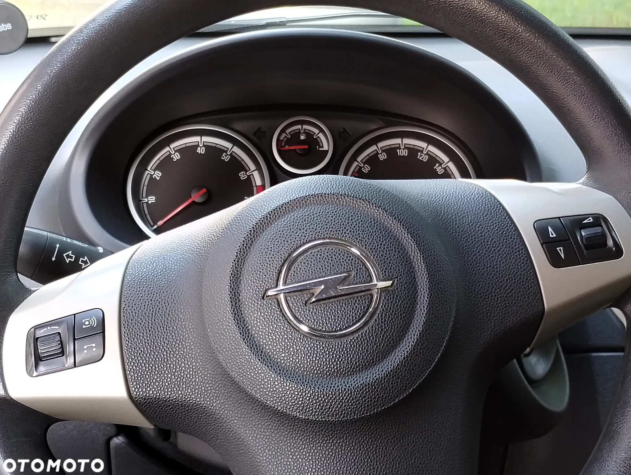 Opel Corsa - 9