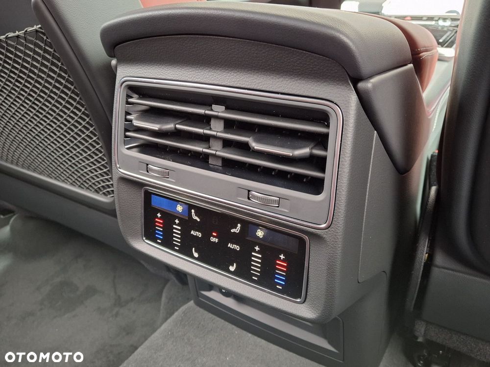 Audi SQ8 - 19