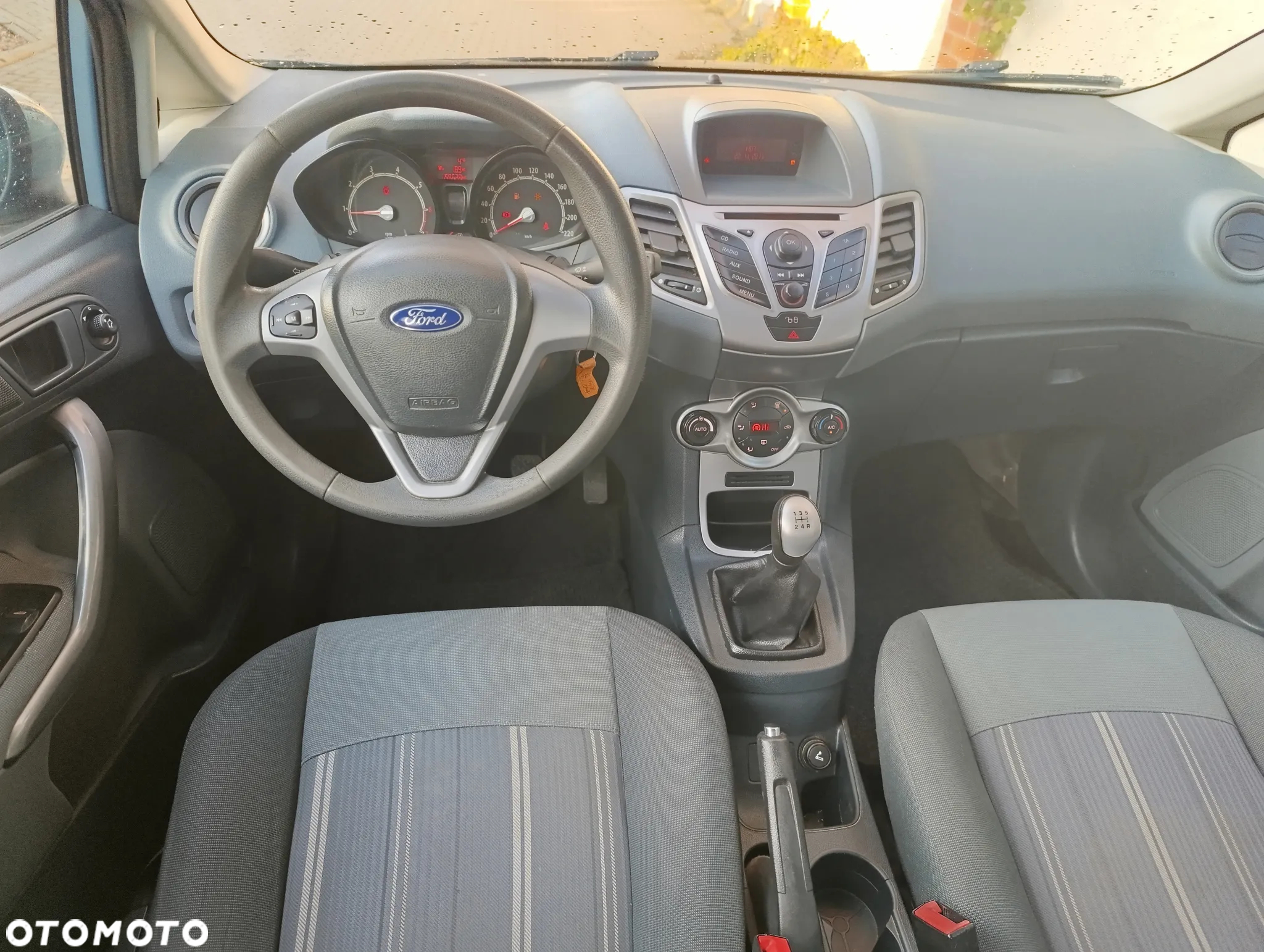Ford Fiesta 1.25 Ambiente - 10