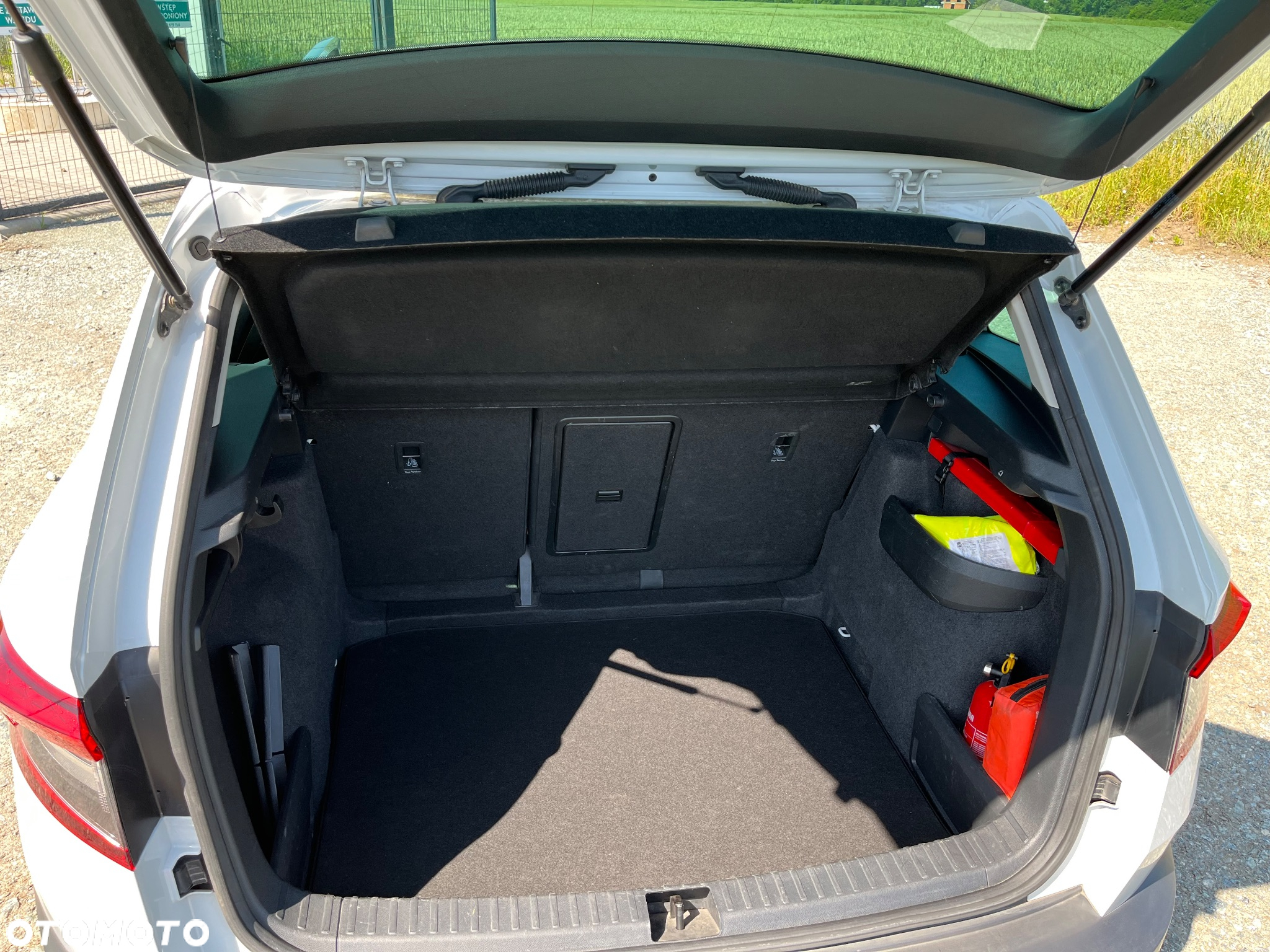 Skoda Karoq 1.5 TSI ACT 4x2 Style DSG - 24