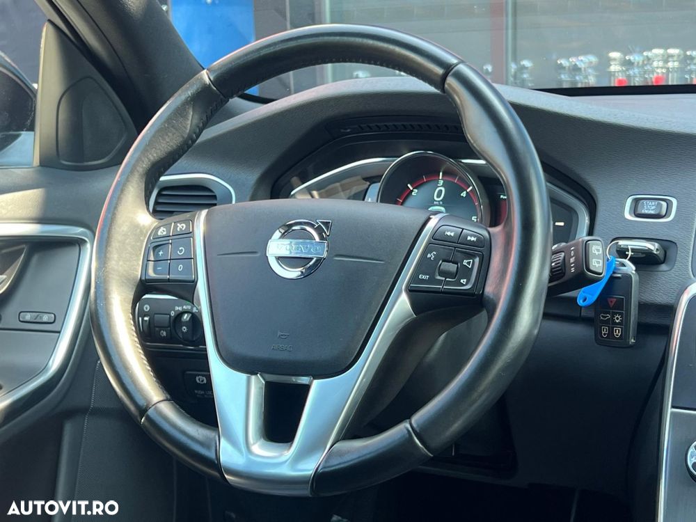 Volvo V60 - 8