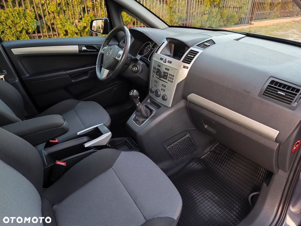 Opel Zafira 1.6 ECOFLEX Design Edition - 25