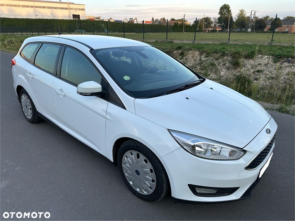 Ford Focus 1.5 TDCi ECOnetic 88g Start-Stopp-System Business - 10