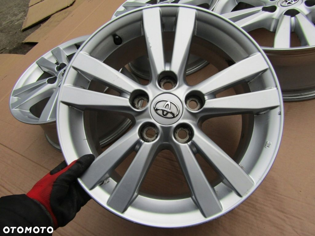 Felgi 16 Toyota Auris Avensis II III Prius Verso Corolla RAV4 5x114,3 ET39 - 12