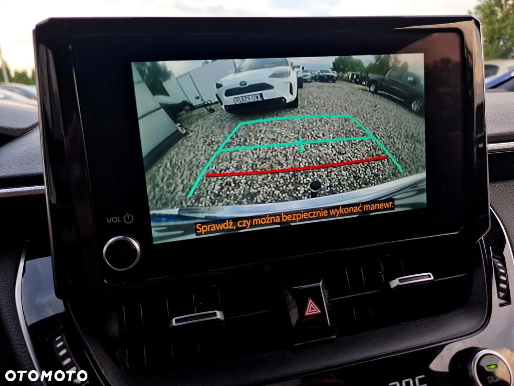 Toyota Corolla 1.8 Hybrid Selection - 30