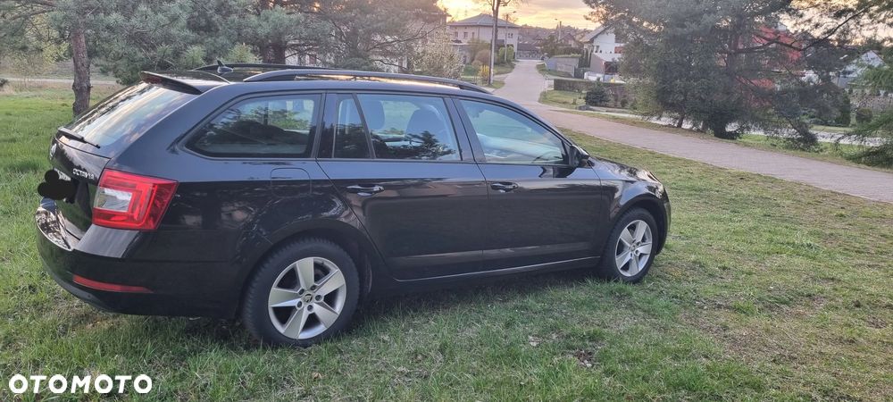 Skoda Octavia 1.6 TDI Ambition - 4