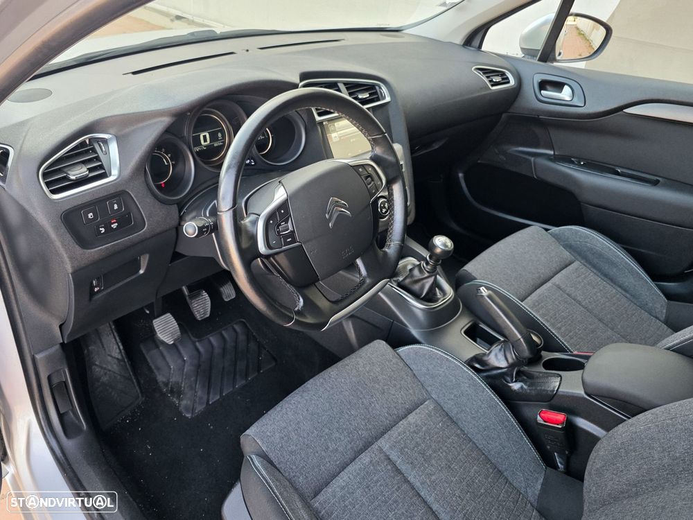 Citroën C4 1.2 PureTech Feel - 9