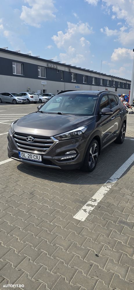 Hyundai Tucson 2.0 CRDI 4WD 6AT Luxury Pack+ - 2