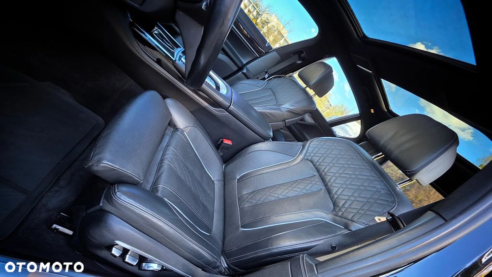 BMW Seria 7 750Li Edition Exclusive - 22